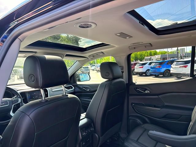 Used 2021 GMC Acadia SLT w/ Elevation Edition AWD/4WD image 26