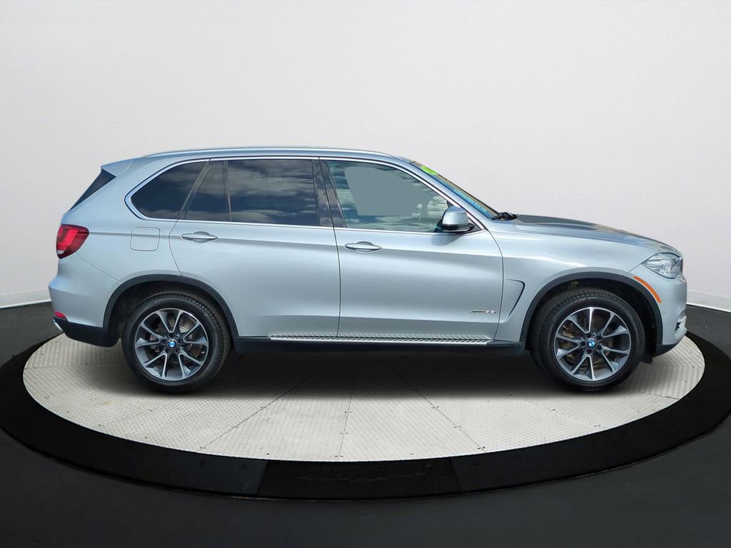 Used 2018 BMW X5 xDrive35i w/ Driving Assistance Package image 3