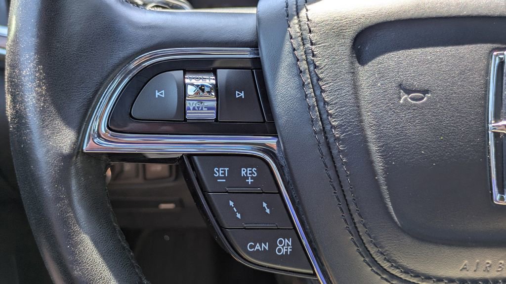 Used 2020 Lincoln Continental Reserve FWD image 15