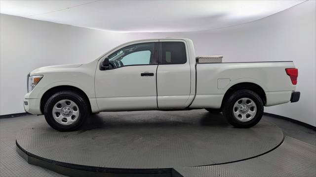Used 2022 Nissan Titan S RWD image 3