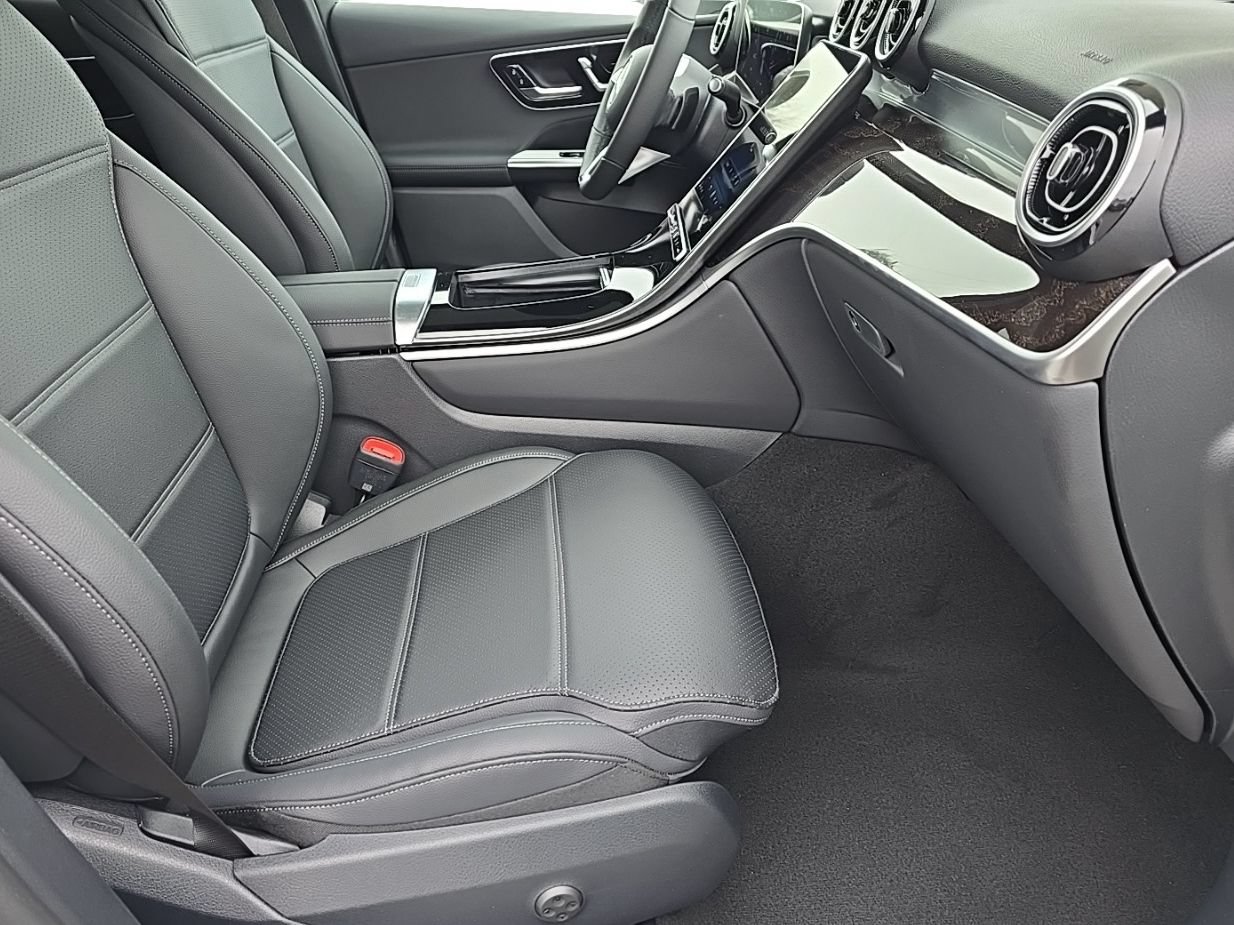 New 2026 Mercedes-Benz GLC 300 4MATIC image 30
