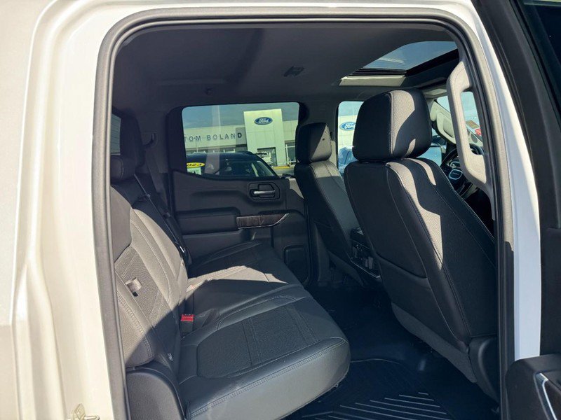 Used 2019 GMC Sierra 1500 Denali w/ Denali Ultimate Package AWD/4WD image 10