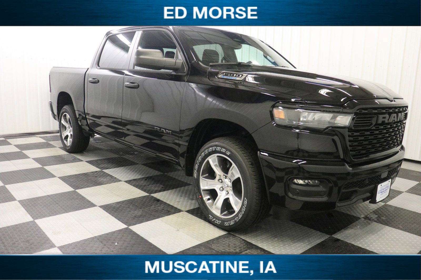 New 2025 RAM 1500 Tradesman image 3