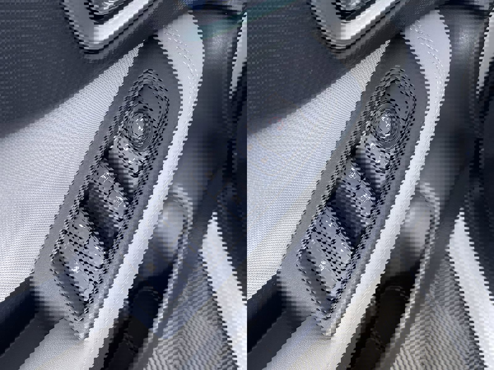 Used 2023 Subaru Forester Premium image 14