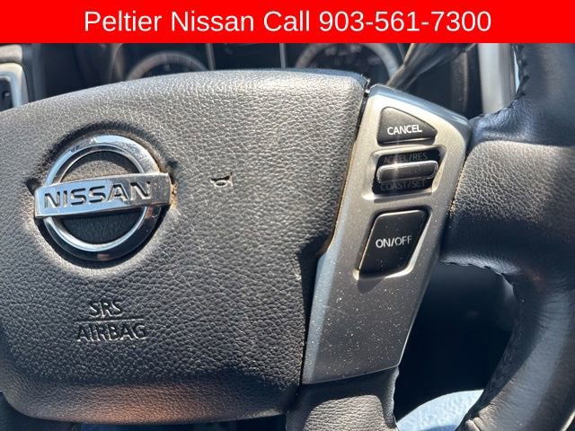Used 2017 Nissan Titan SL AWD/4WD image 15