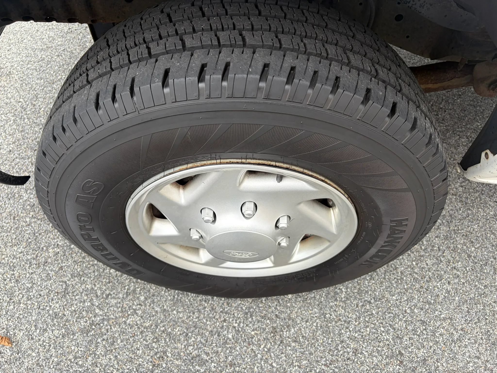 Used 2011 Ford E-250 and Econoline 250 w/ PWR Group RWD image 23