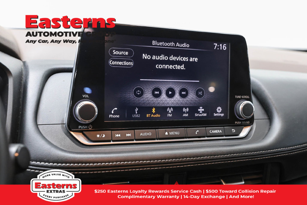 Used 2023 Nissan Rogue S AWD/4WD image 20