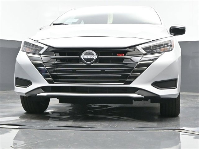 New 2025 Nissan Versa SR w/ Trunk Package image 20