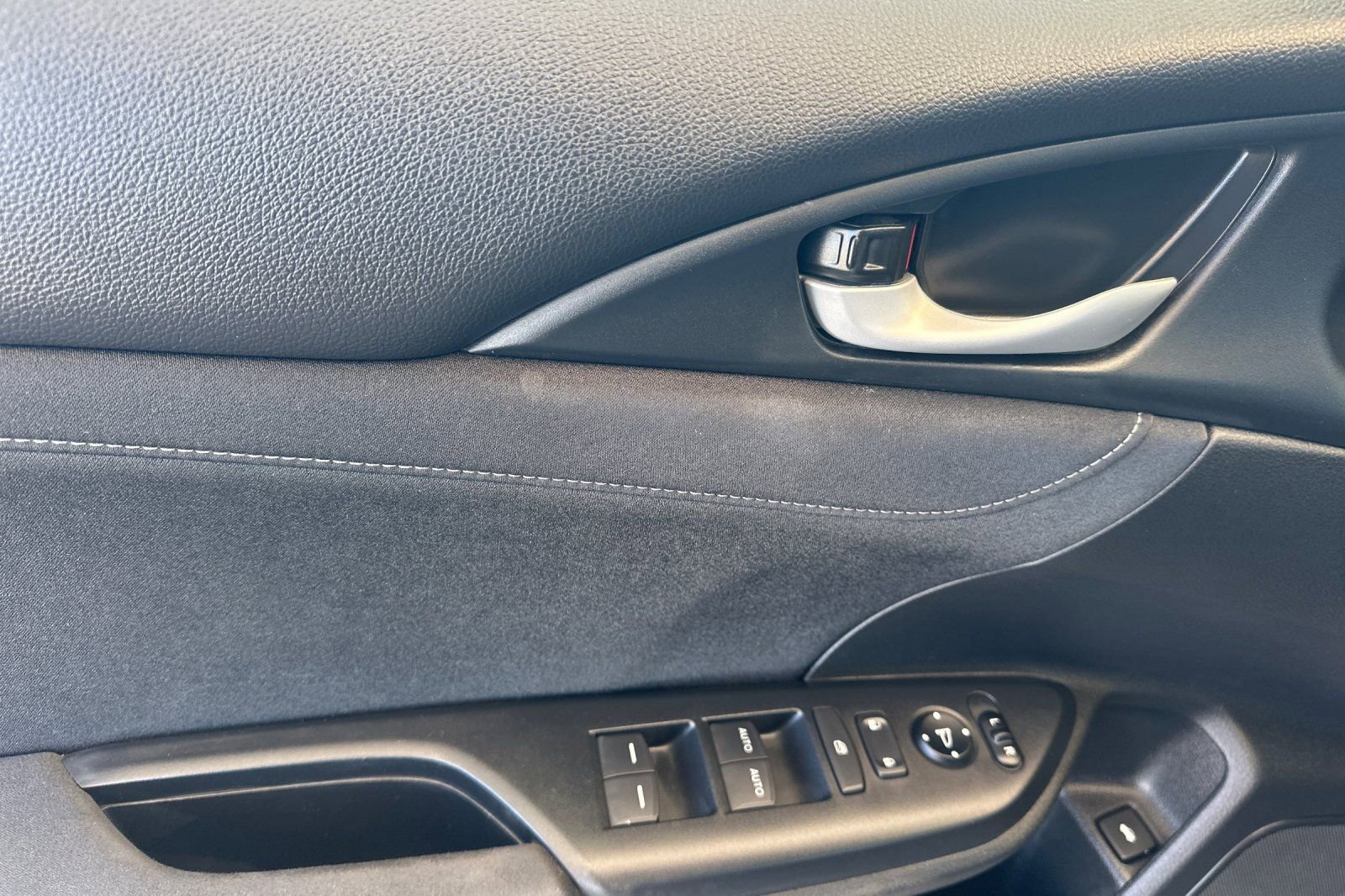 Certified 2022 Honda Insight EX image 11