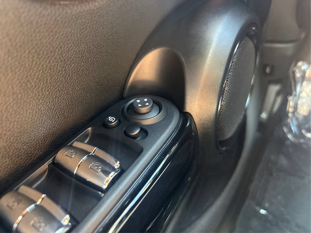 Used 2024 MINI Cooper S FWD image 44