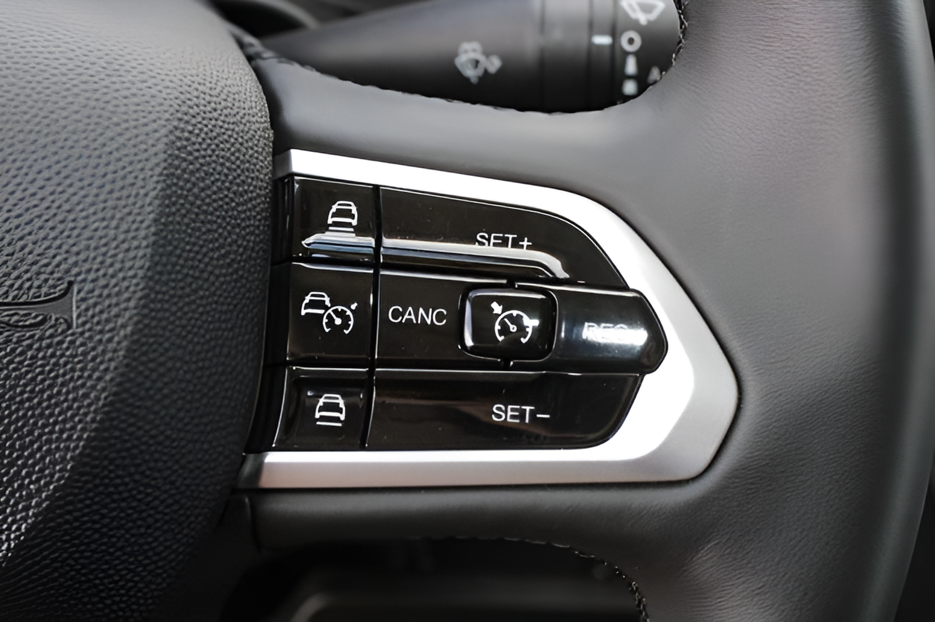 New 2025 RAM ProMaster 3500 FWD image 14