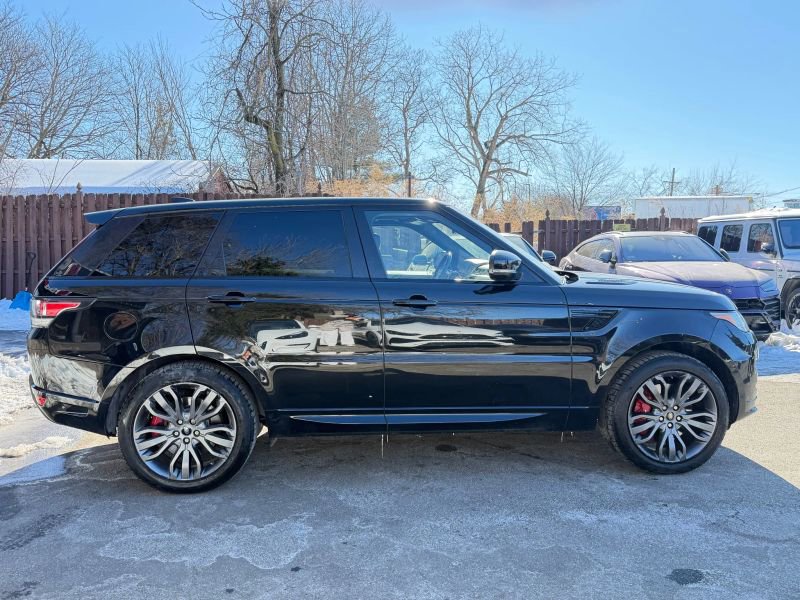Used 2017 Land Rover Range Rover Sport HSE Dynamic image 4