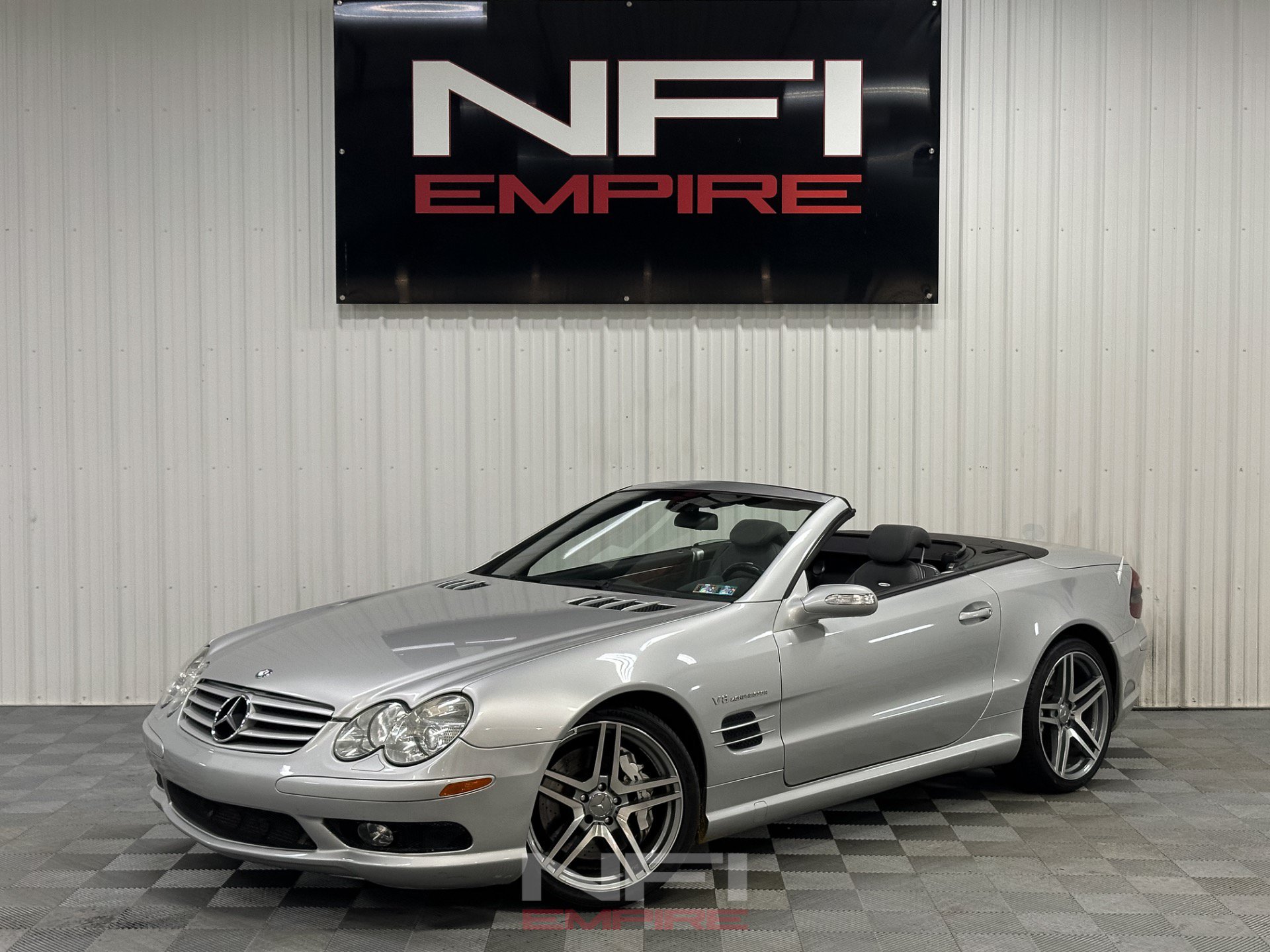 Used 2005 Mercedes-Benz SL 55 AMG video 1