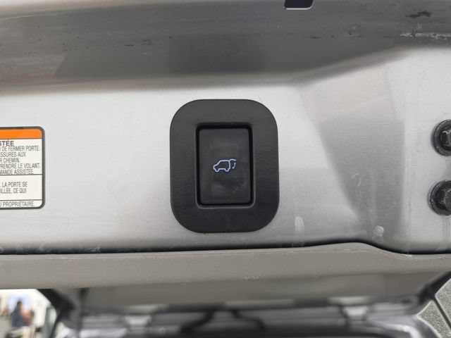 Used 2015 Toyota Sienna XLE w/ XLE Navigation Package AWD/4WD image 36