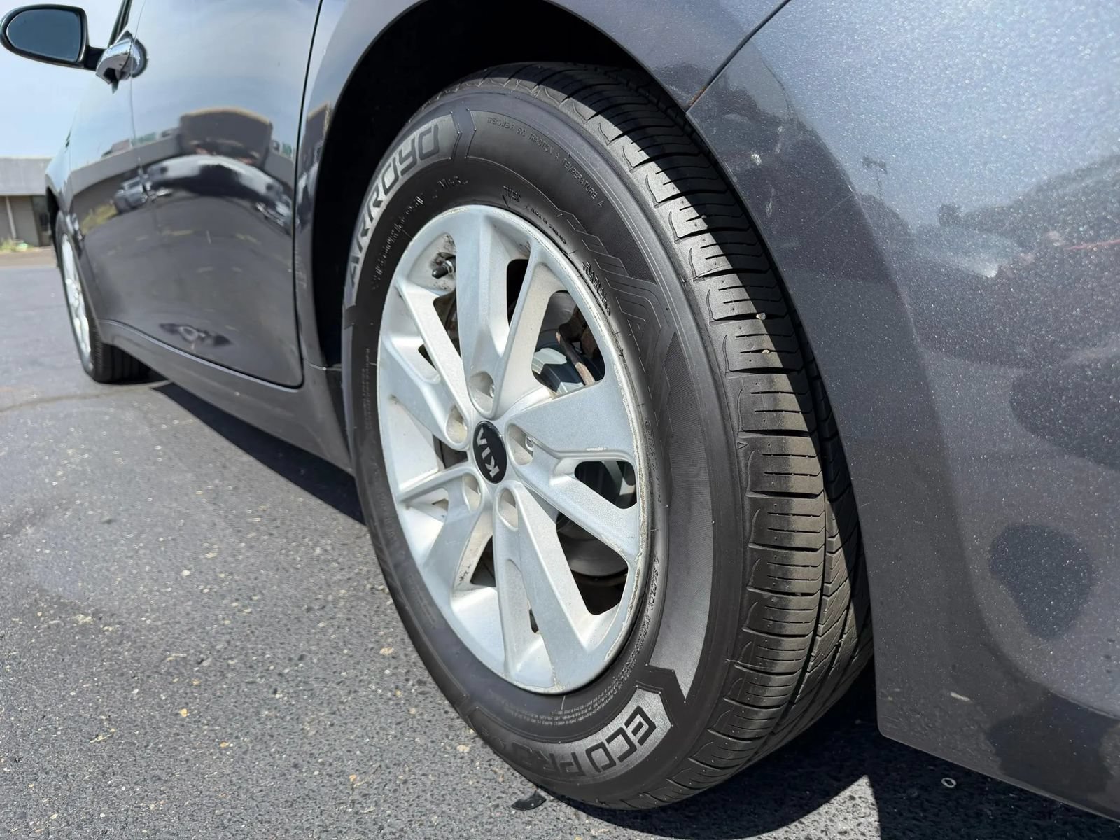 Used 2018 Kia Optima LX FWD image 8