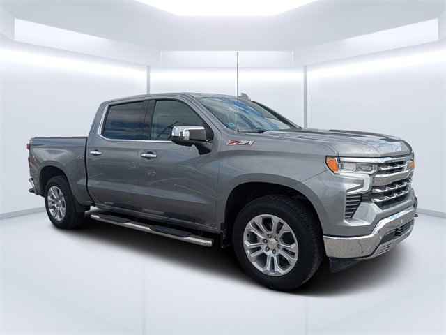 Used 2023 Chevrolet Silverado 1500 LTZ image 2