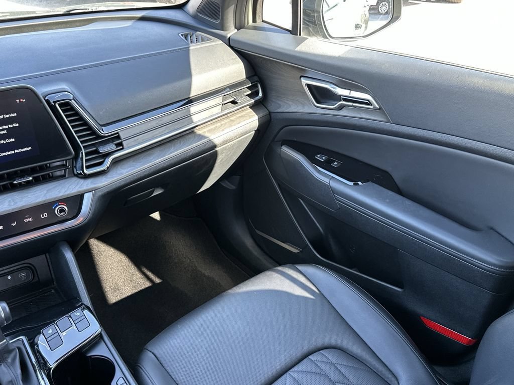 Certified 2025 Kia Sportage X-Line AWD/4WD image 16