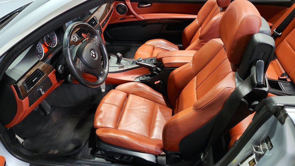 Used 2012 BMW M3 Convertible RWD image 28