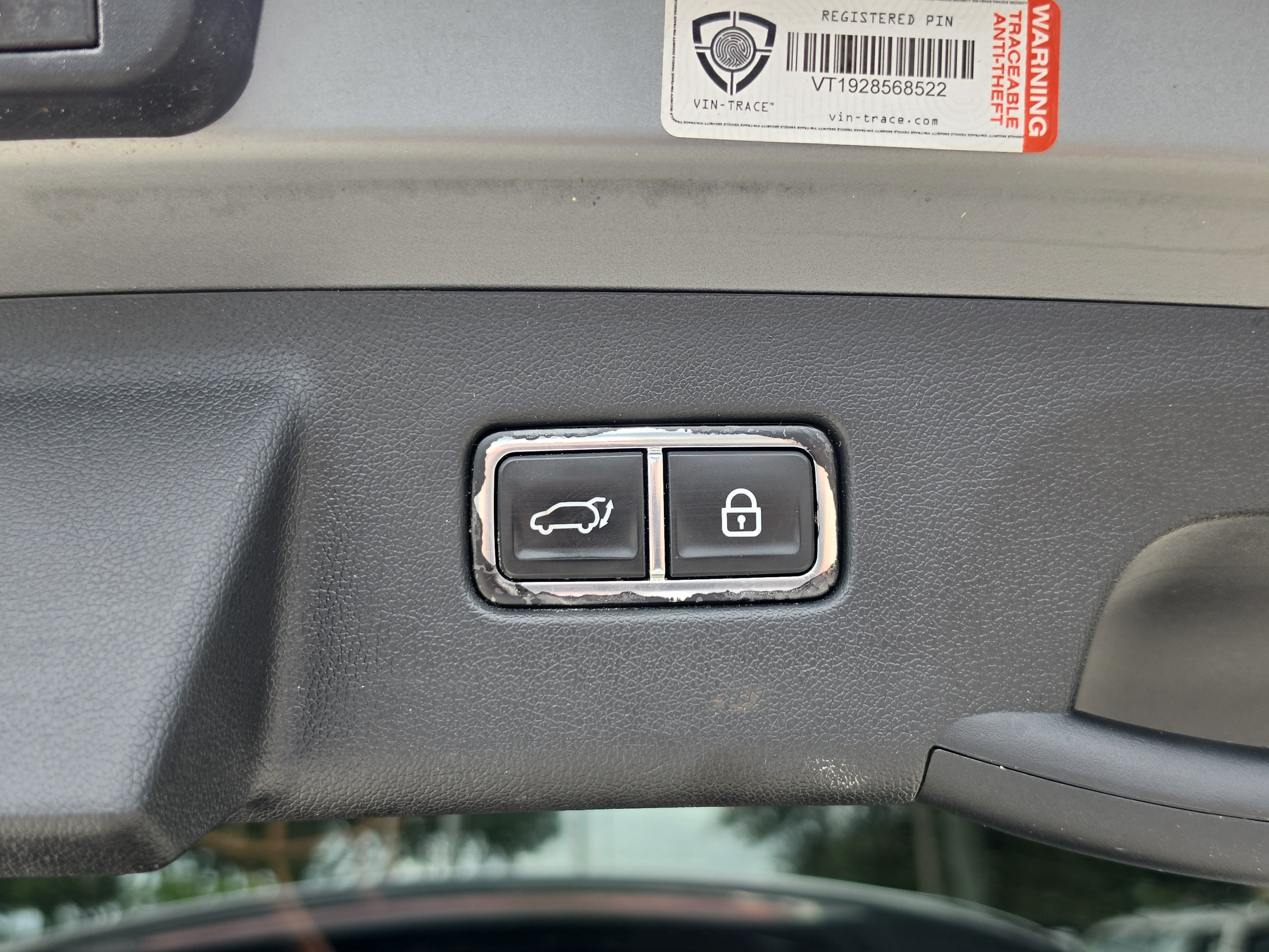 Certified 2022 Kia Sorento SX Prestige AWD/4WD image 11