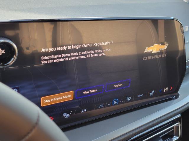 New 2026 Chevrolet Traverse LT image 17