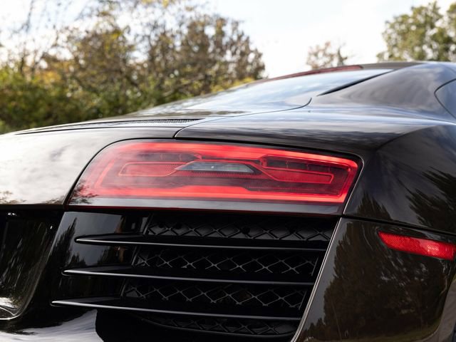 Used 2015 Audi R8 V10 image 58