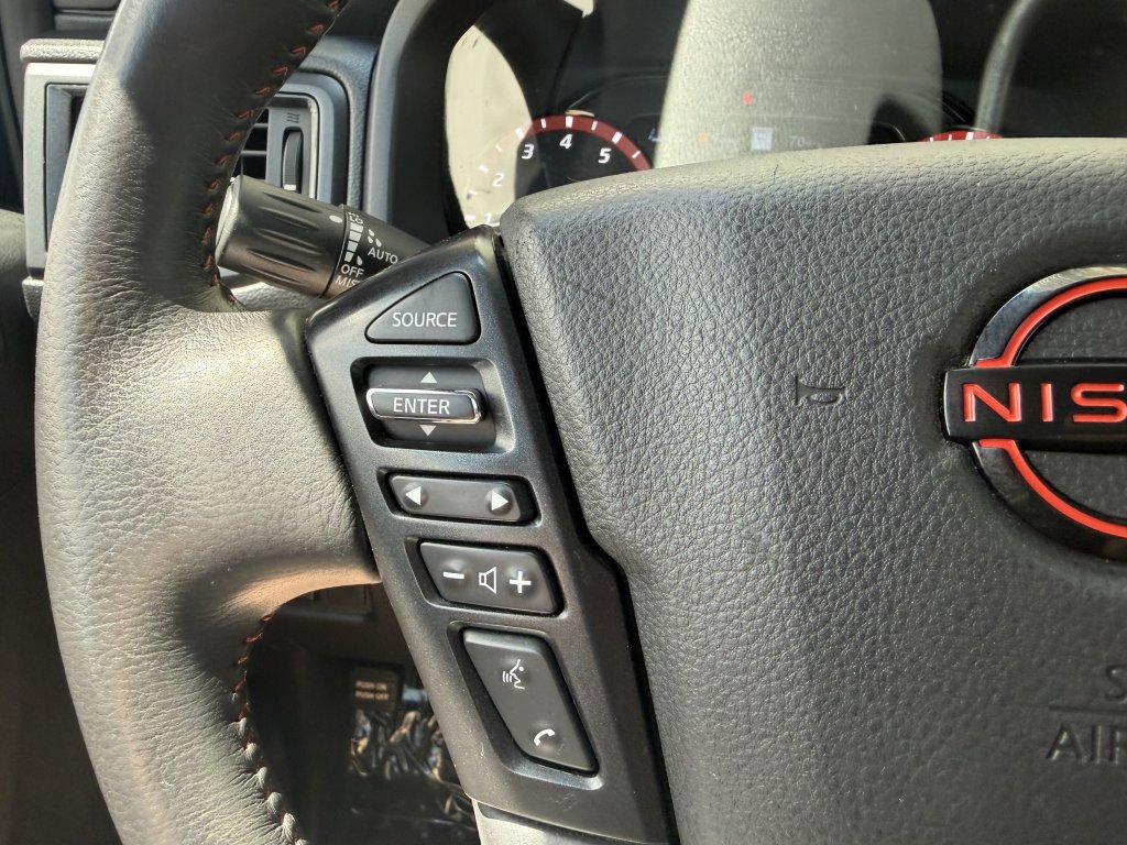 Used 2023 Nissan Titan PRO-4X w/ Pro-4x Convenience Package AWD/4WD image 31