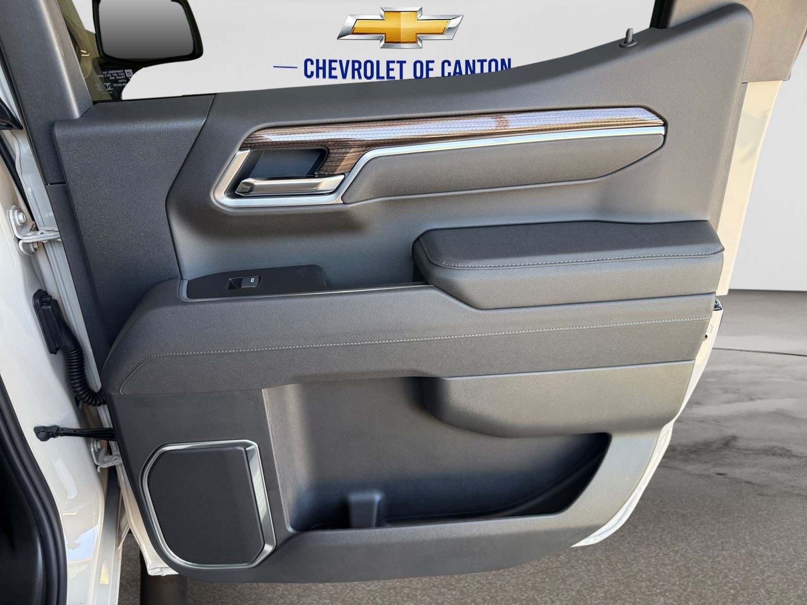 New 2026 Chevrolet Silverado 1500 RST w/ RST Select Package AWD/4WD image 16