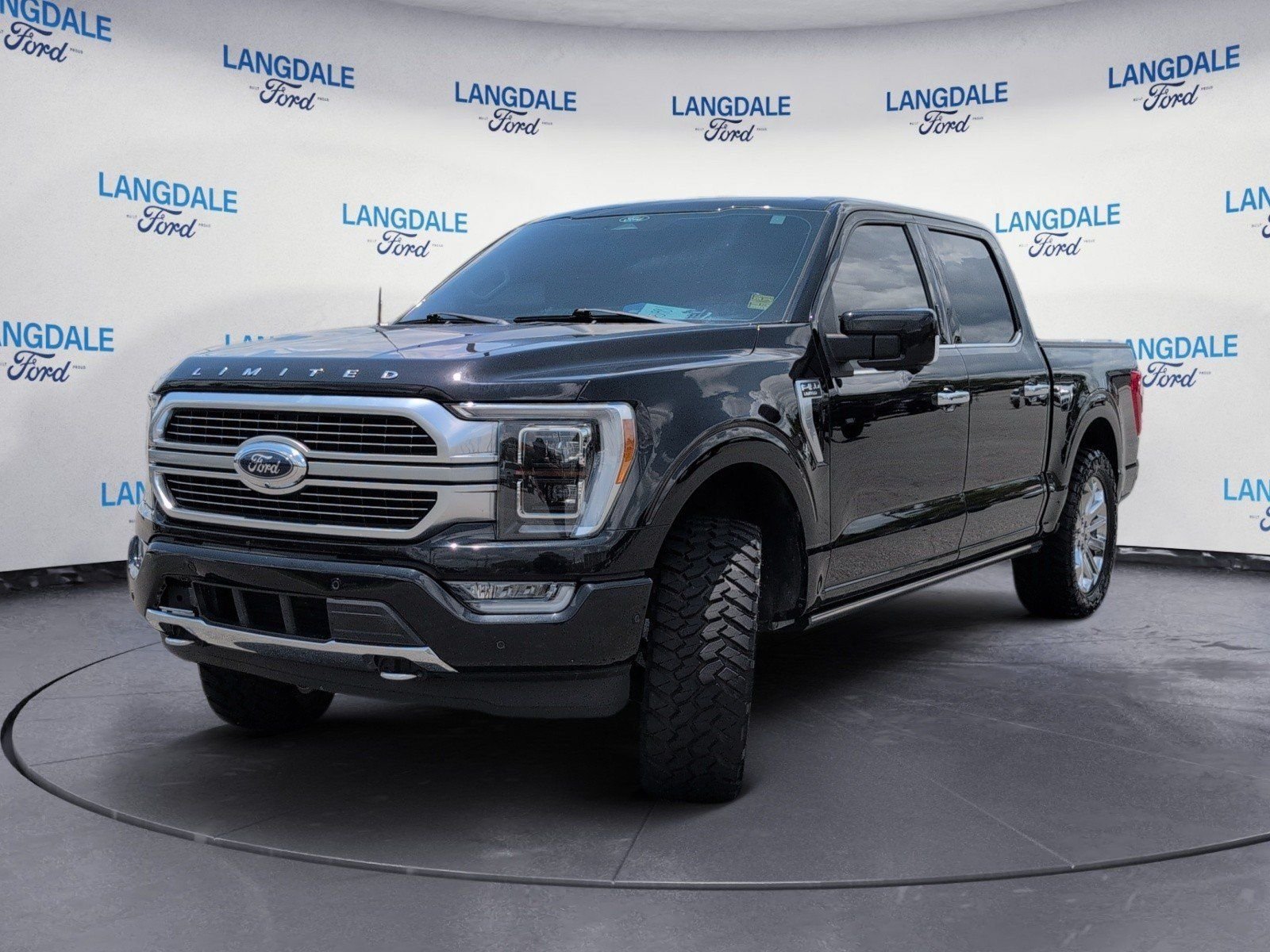 Used 2022 Ford F150 Limited AWD/4WD image 11