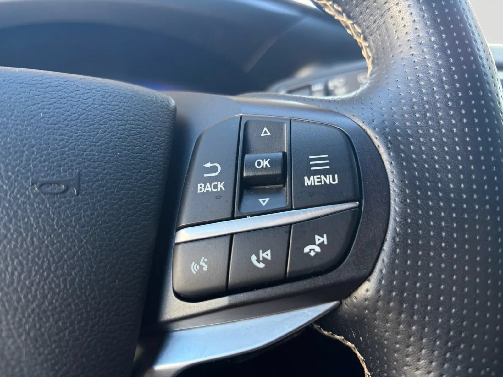 Used 2020 Ford Explorer ST w/ Premium Technology Package AWD/4WD image 33