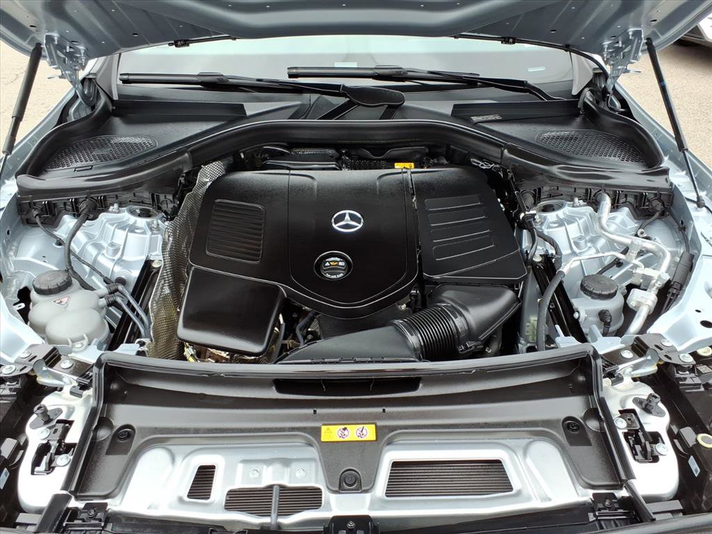 Certified 2024 Mercedes-Benz GLC 300 4MATIC image 9