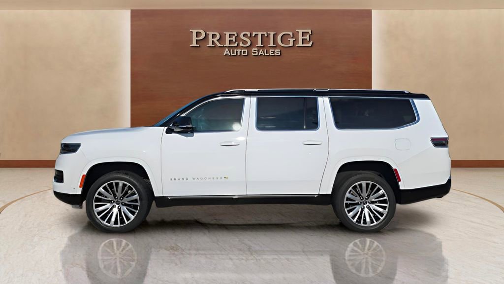 Used 2024 Jeep Grand Wagoneer L Series III AWD/4WD image 2