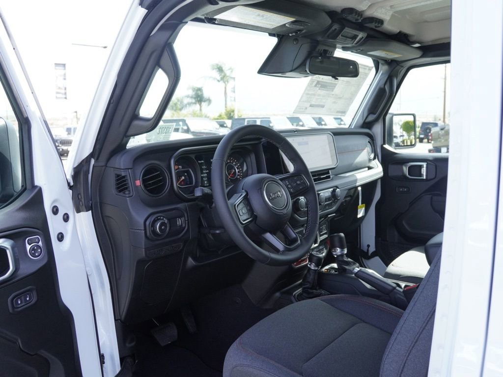 New 2026 Jeep Wrangler Unlimited Rubicon AWD/4WD image 20