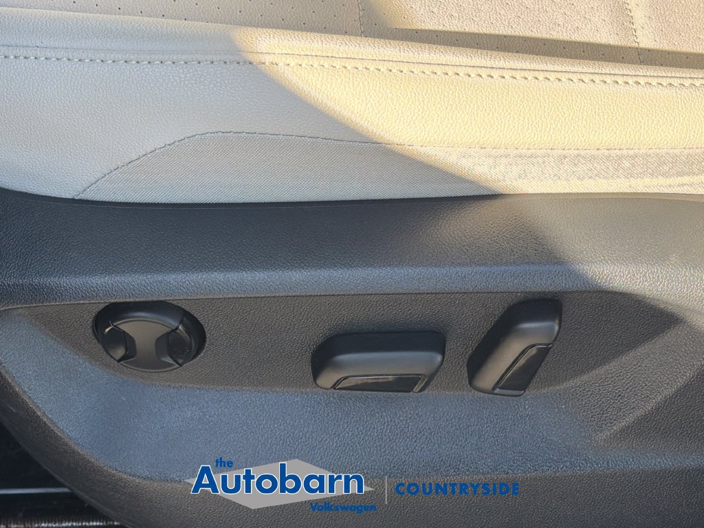 Certified 2021 Volkswagen Tiguan SE AWD/4WD image 10