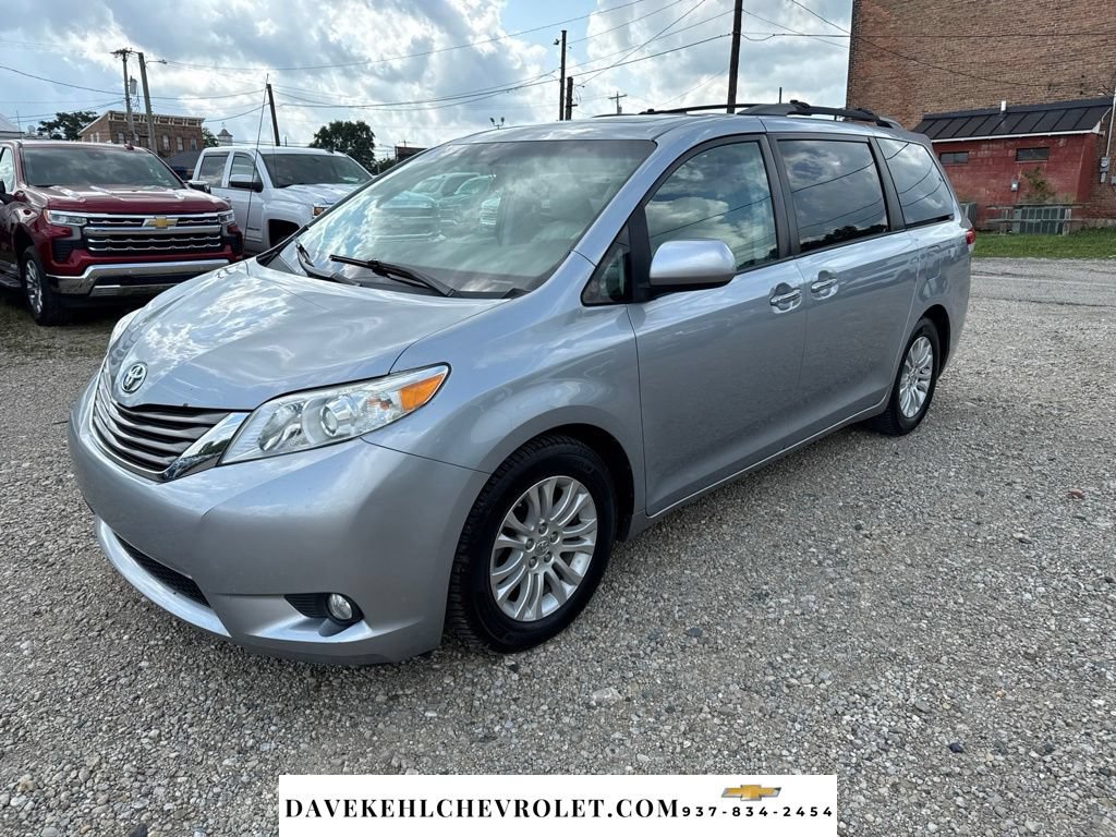 Used 2014 Toyota Sienna XLE w/ Entertainment Package