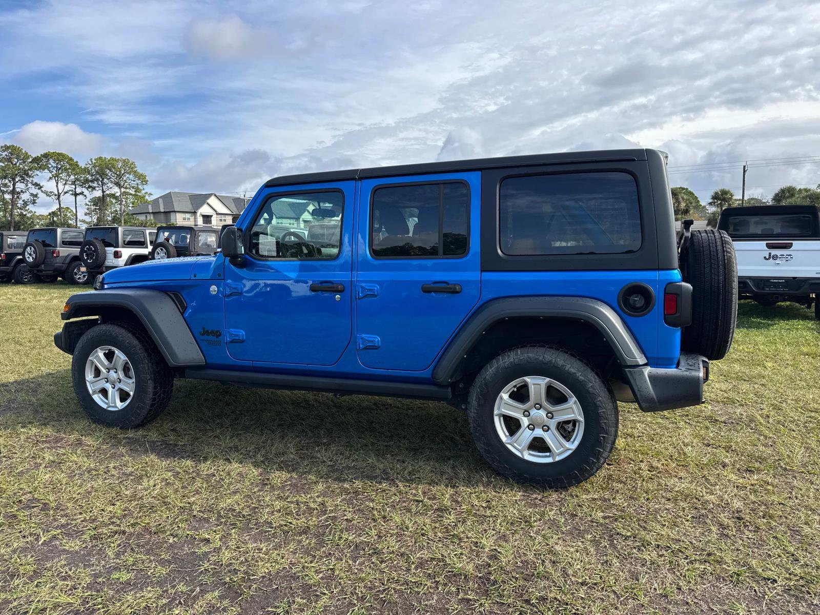 Certified 2021 Jeep Wrangler Unlimited Sport image 5