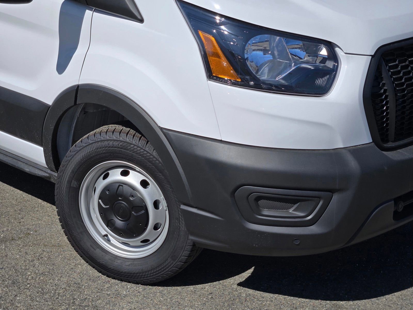 New 2026 Ford Transit 150 148 Medium Roof image 6