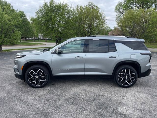 Used 2025 Chevrolet Traverse High Country image 8