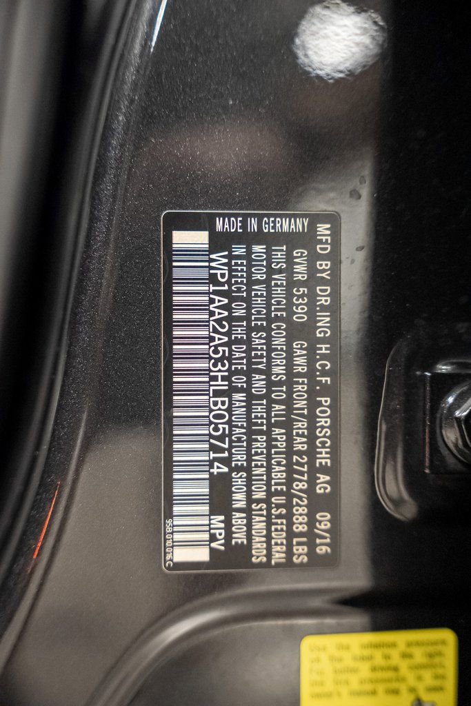 Used 2017 Porsche Macan image 63