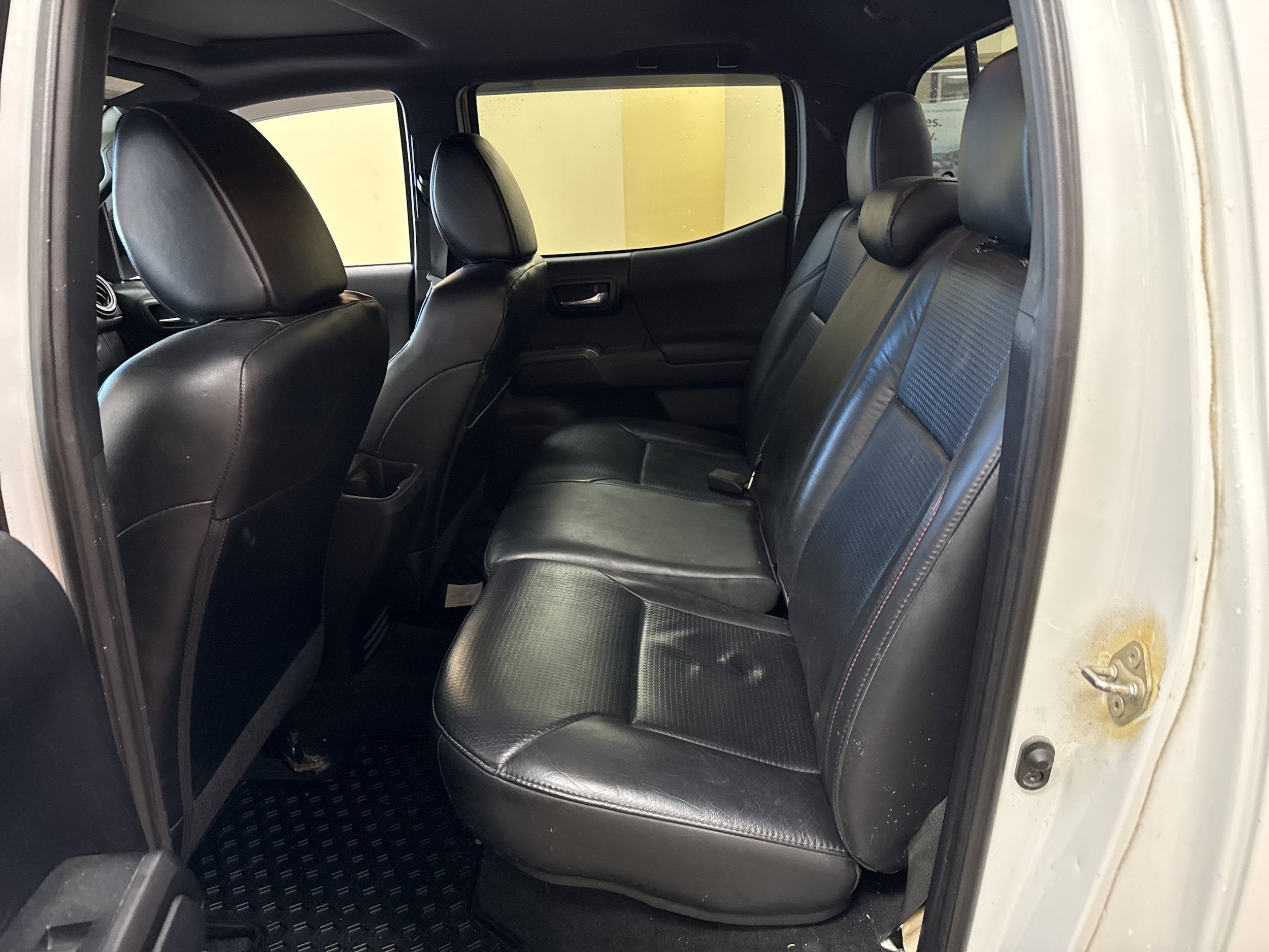 Used 2019 Toyota Tacoma TRD Pro AWD/4WD image 8