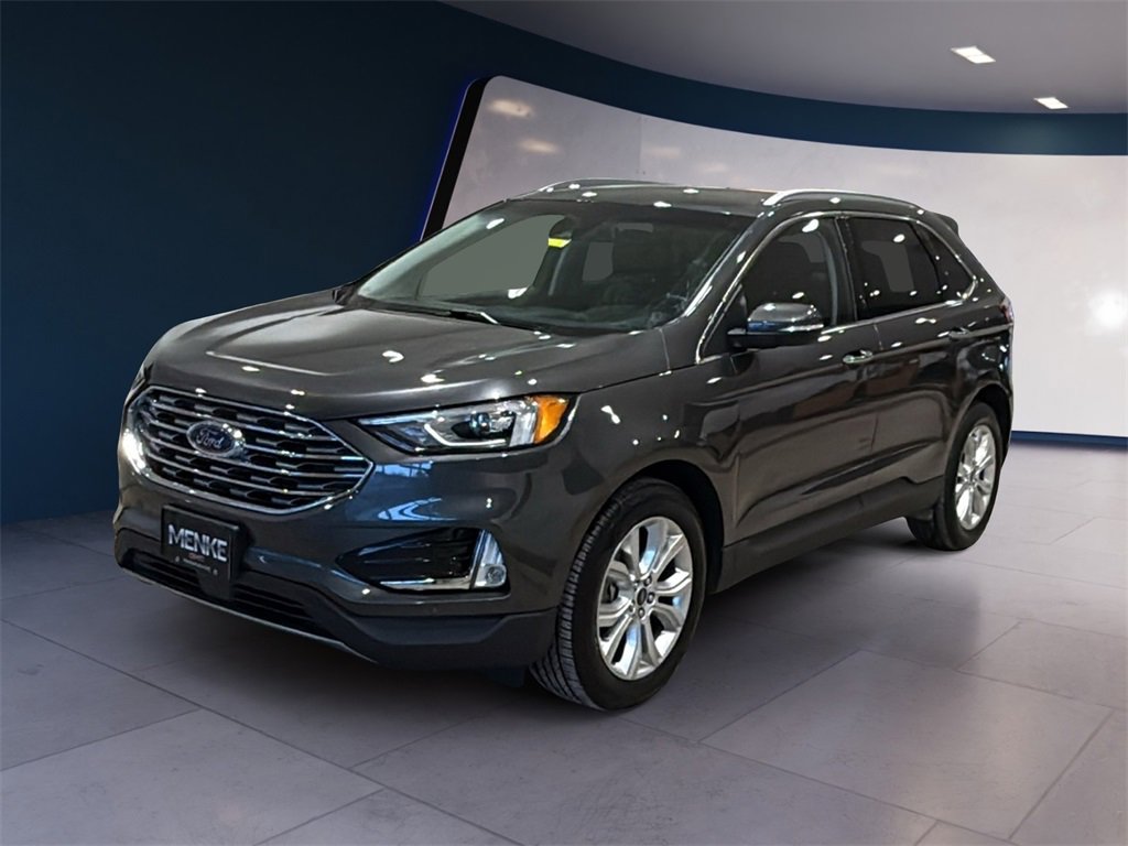 Used 2020 Ford Edge Titanium w/ Class II Trailer Tow Package image 3