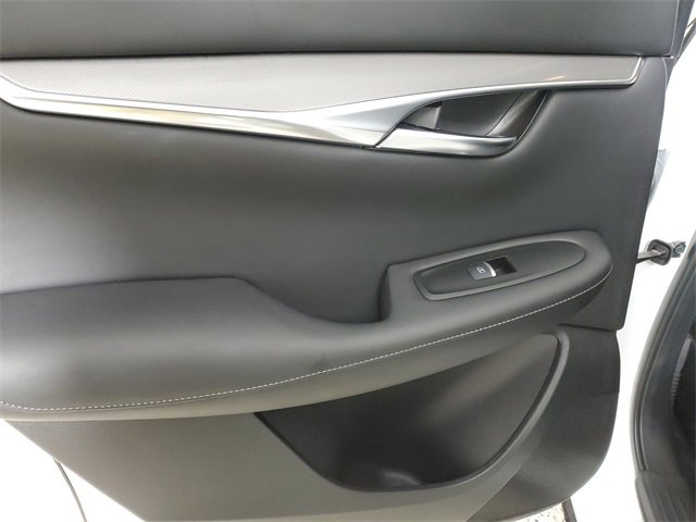 Certified 2024 INFINITI QX50 Luxe image 9