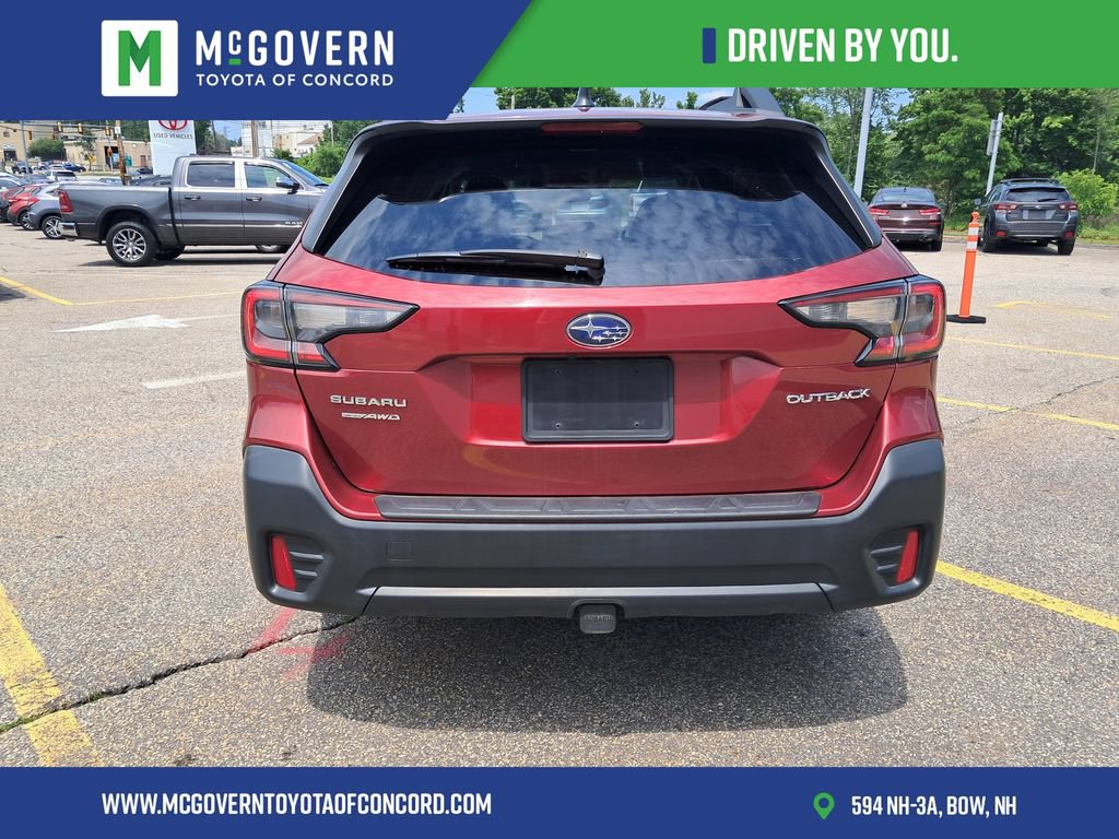 Used 2022 Subaru Outback Premium AWD/4WD image 4