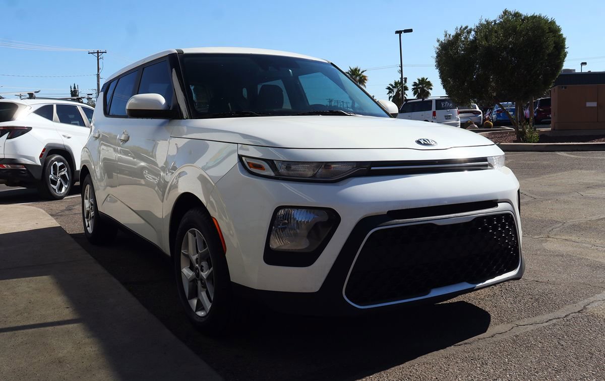 Used 2020 Kia Soul S FWD image 18
