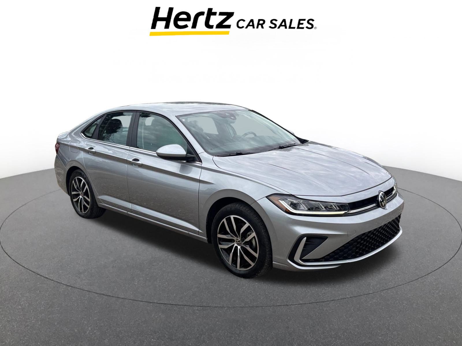 Used 2025 Volkswagen Jetta SE image 1