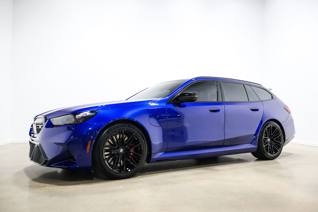 Used 2025 BMW M5 Touring image 13