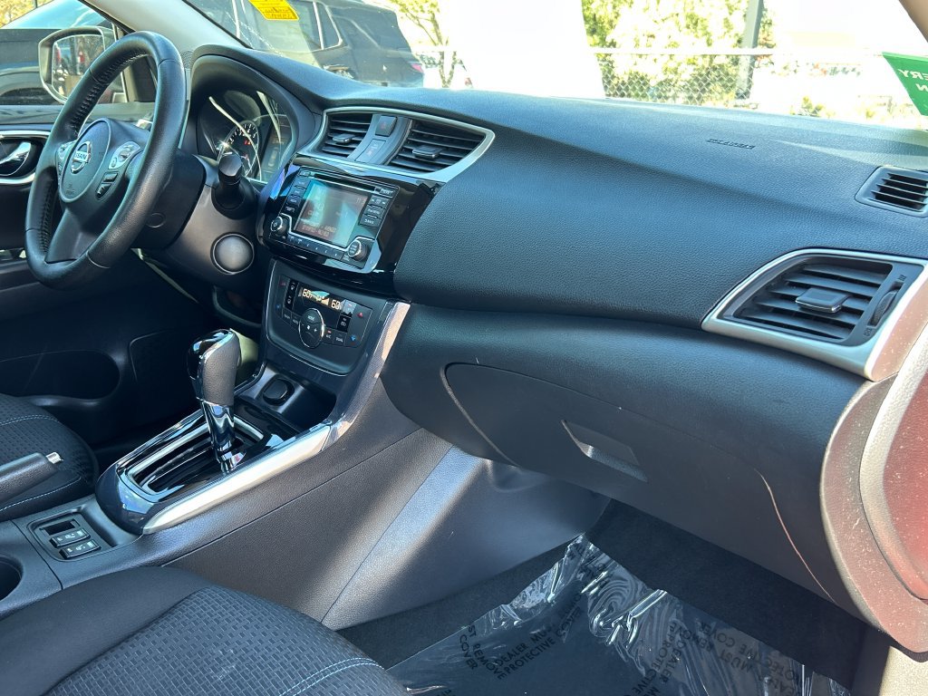 Used 2018 Nissan Sentra SR FWD image 8