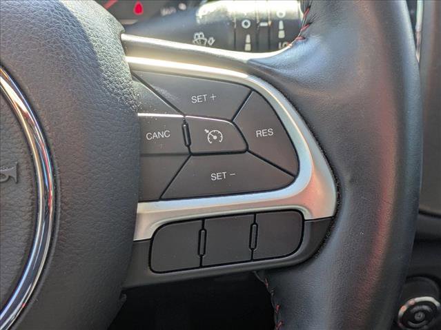 Used 2018 Jeep Compass Trailhawk w/ Navigation Group AWD/4WD image 12