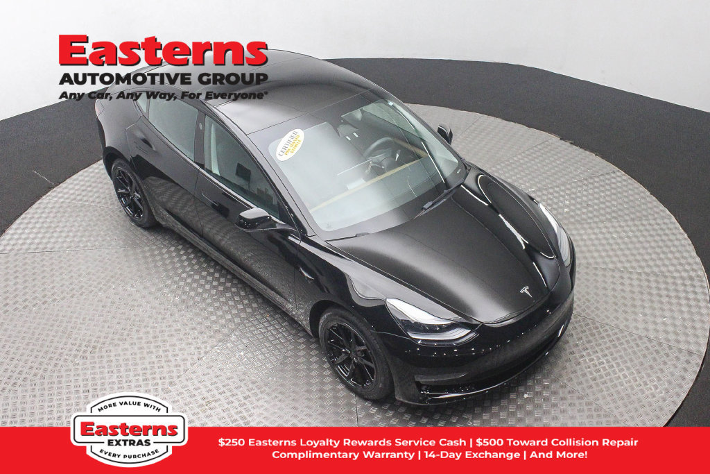 Used 2023 Tesla Model 3 Standard Range RWD image 4