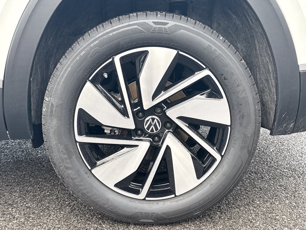New 2026 Volkswagen Atlas SEL AWD/4WD image 9
