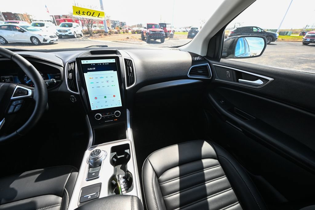 Certified 2024 Ford Edge SEL w/ Convenience Package AWD/4WD image 34